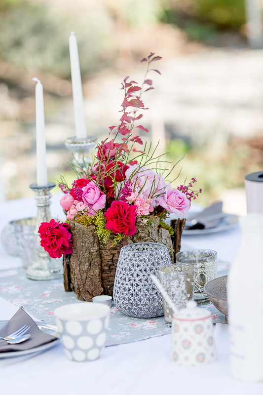Friday Flowerday und dekorative Vase aus Rinde, DIY, Pomponetti