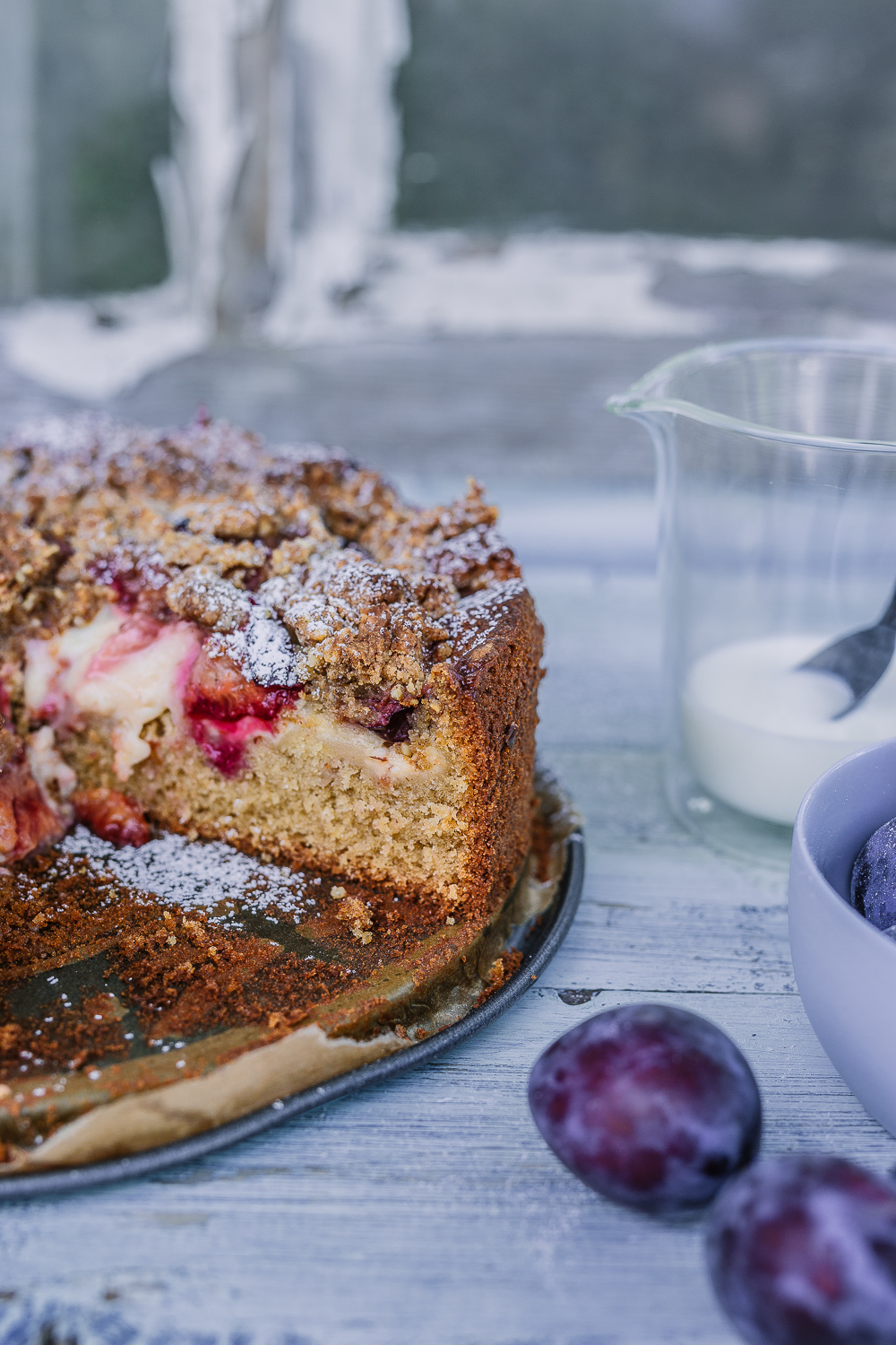 Pflaumenkuchen Mit Vanille Und Haselnuss- Streuseln • Pomponetti