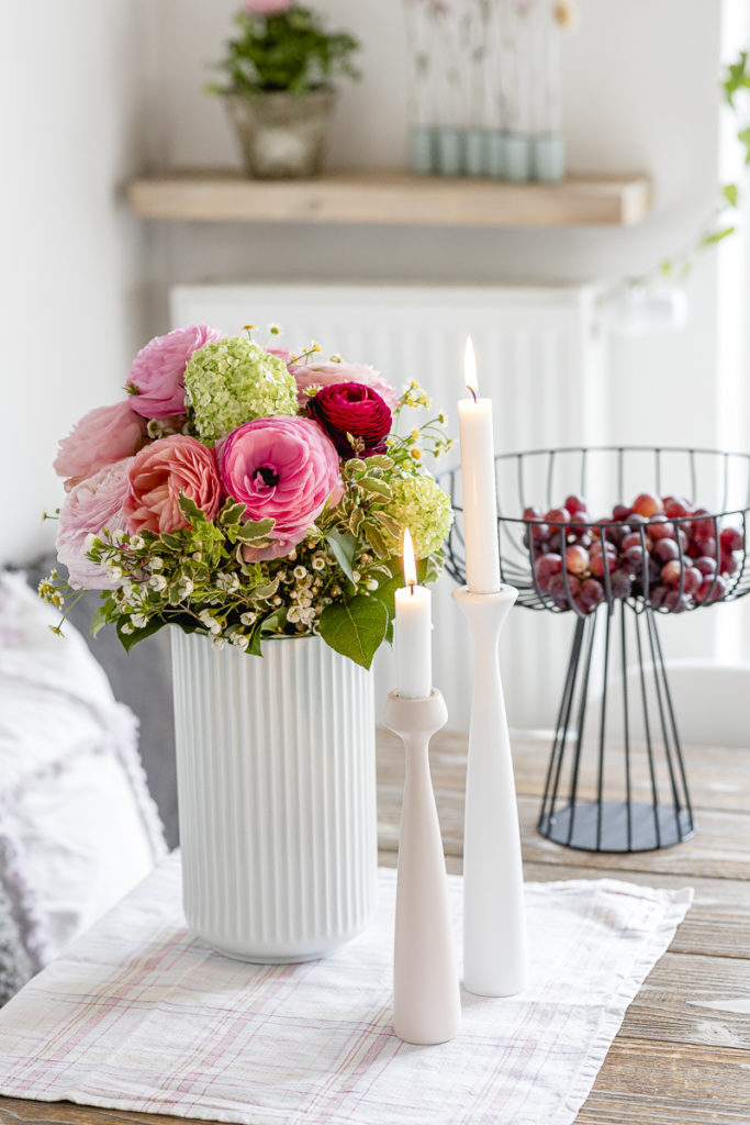 Ranunculus bouquet , Pomponetti