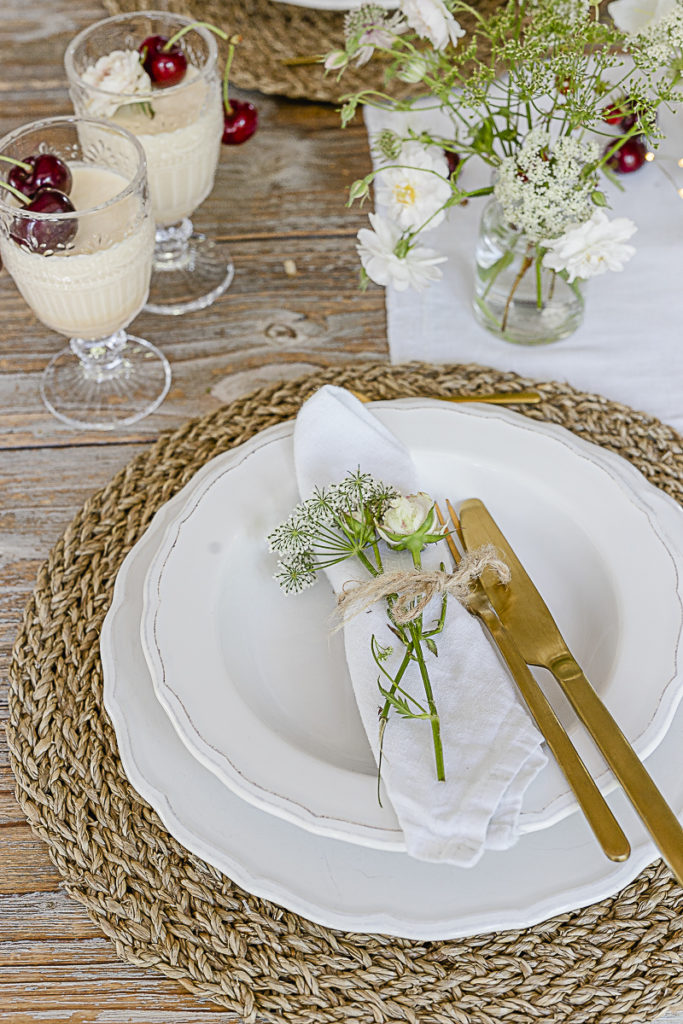 Table decoration Midsummer, Cointreau Sorbet, Pomponetti