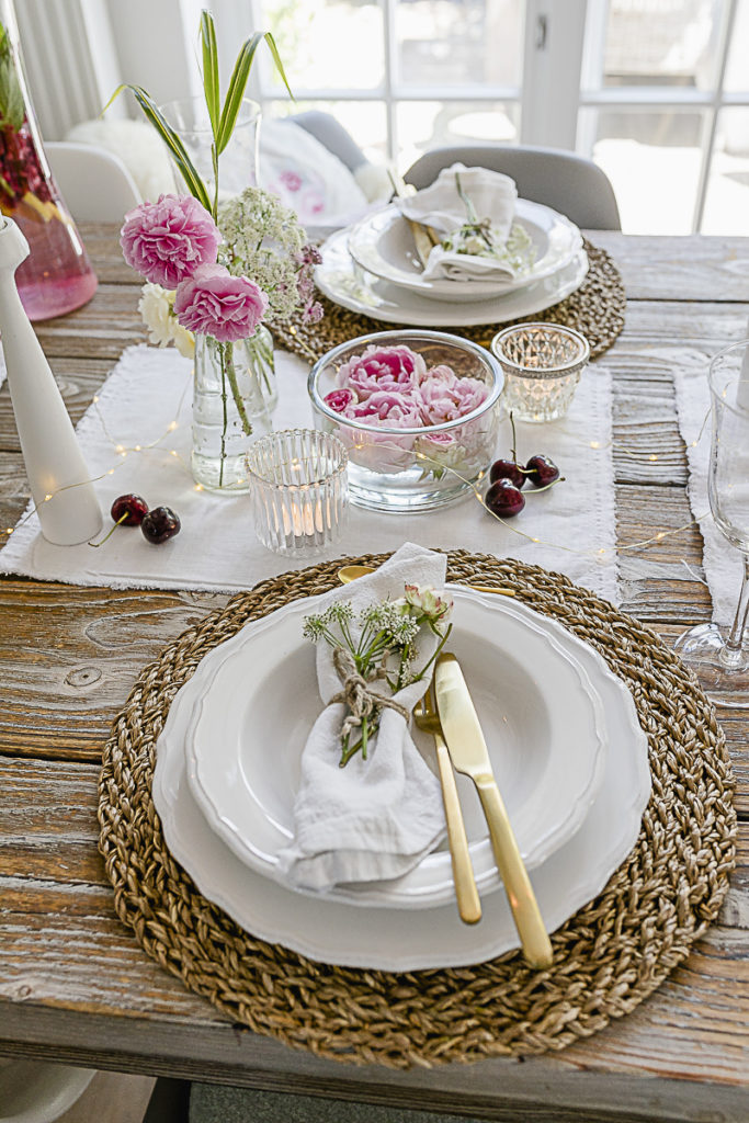 Tablesetting , Pomponetti