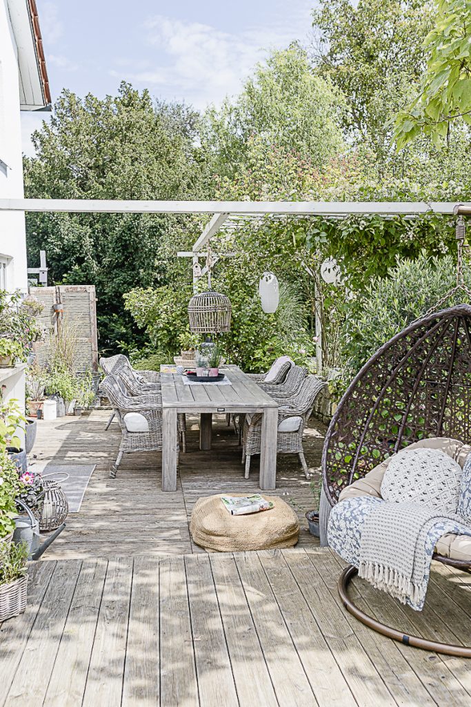 Terrace in  August, Pomponetti