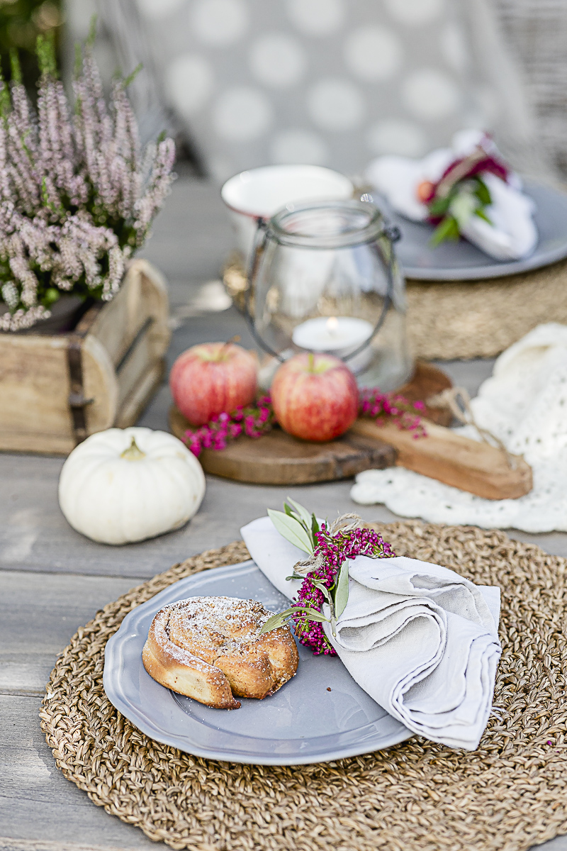 Tischsetting Herbst mit Erika und Heide, Pomponetti