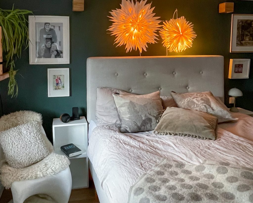 schlafzimmer makeover in der trendfarbe grün • pomponetti